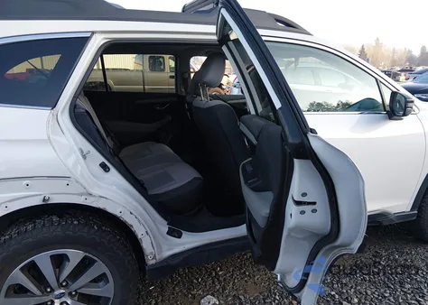 2023 Subaru Outback Premium z USA, uszkodzony, nr VIN 4S4BTAFC7P3108871